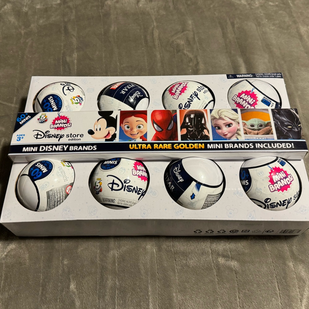 Series 5 Disney Mini Brands 8pk